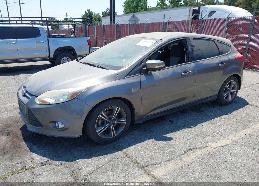 2014 FORD FOCUS VIN: 1FADP3K28EL374557