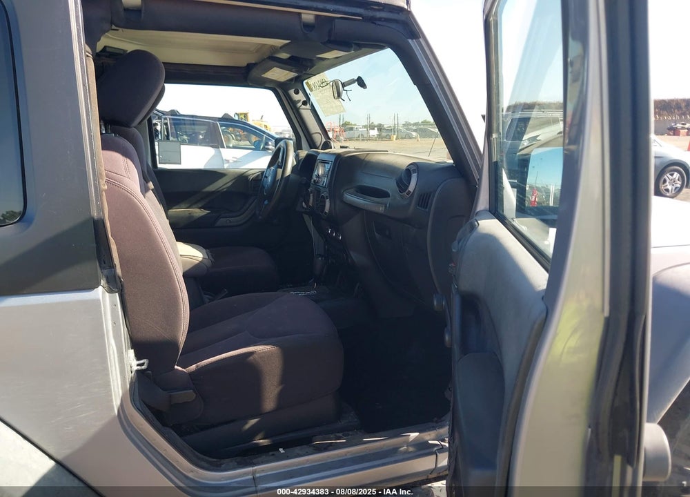 2013 JEEP WRANGLER / VIN: 1C4AJWAG2DL684067