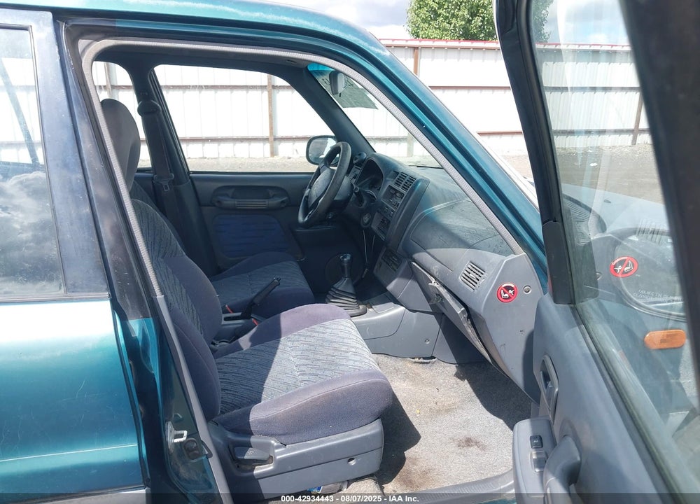 1996 TOYOTA RAV4 VIN: JT3GP10V5T0003805