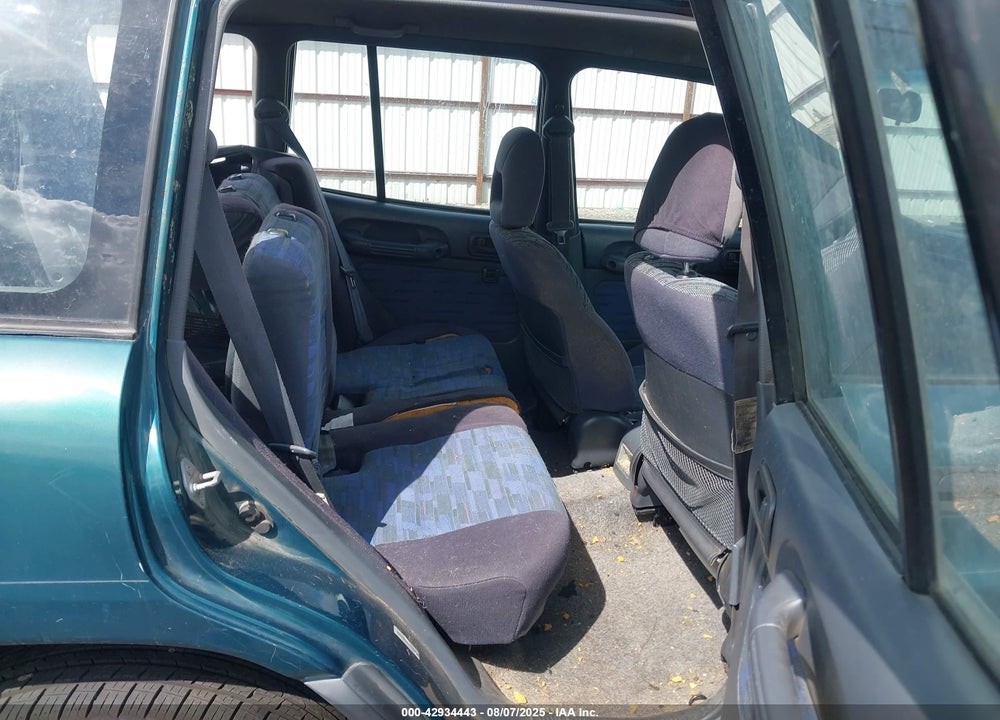 1996 TOYOTA RAV4 VIN: JT3GP10V5T0003805