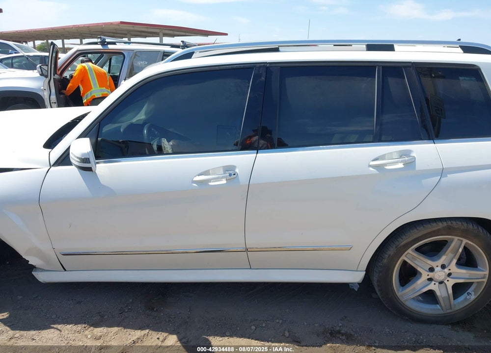 2014 MERCEDES-BENZ GLK-CLASS VIN: WDCGG0EBXEG220243