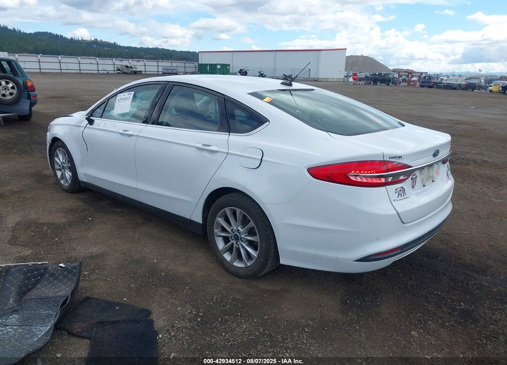 2017 FORD FUSION SE VIN: 3FA6P0H71HR408077
