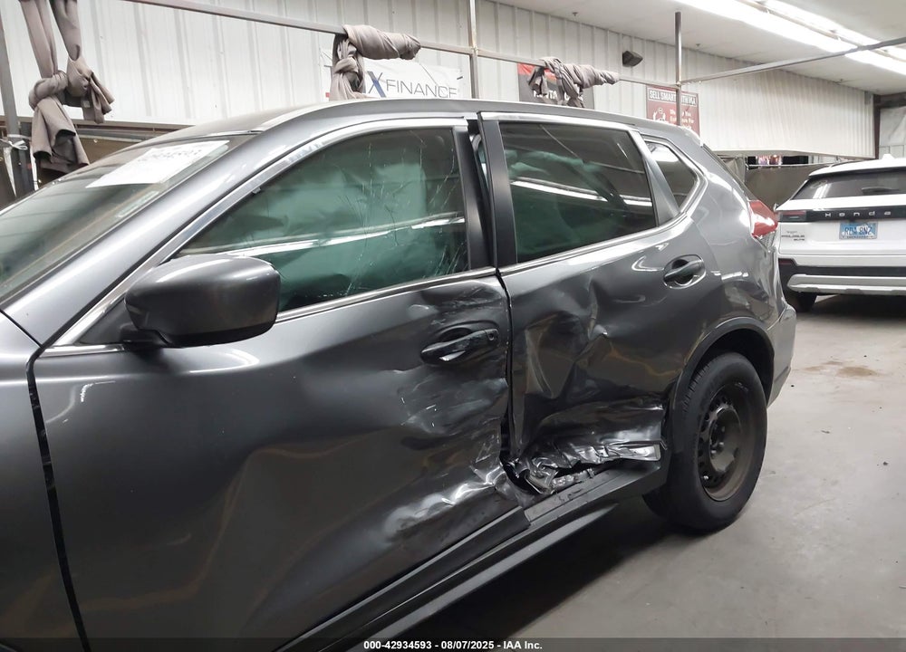 2019 NISSAN ROGUE S VIN: KNMAT2MT1KP519273
