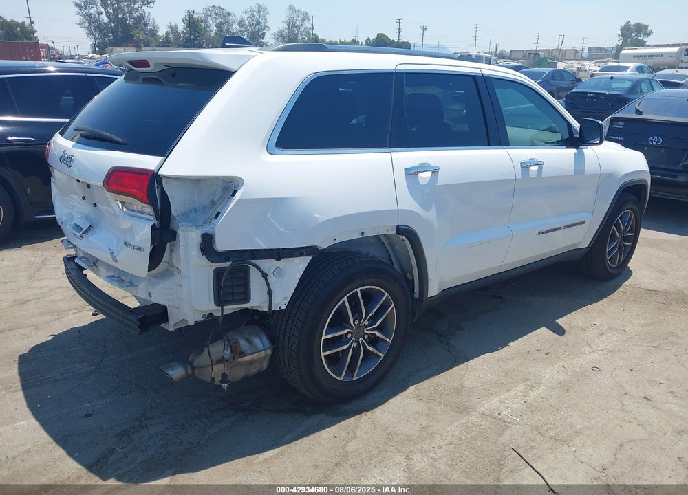 2022 JEEP GRAND CHEROKEE WK VIN: 1C4RJEBG3NC126306