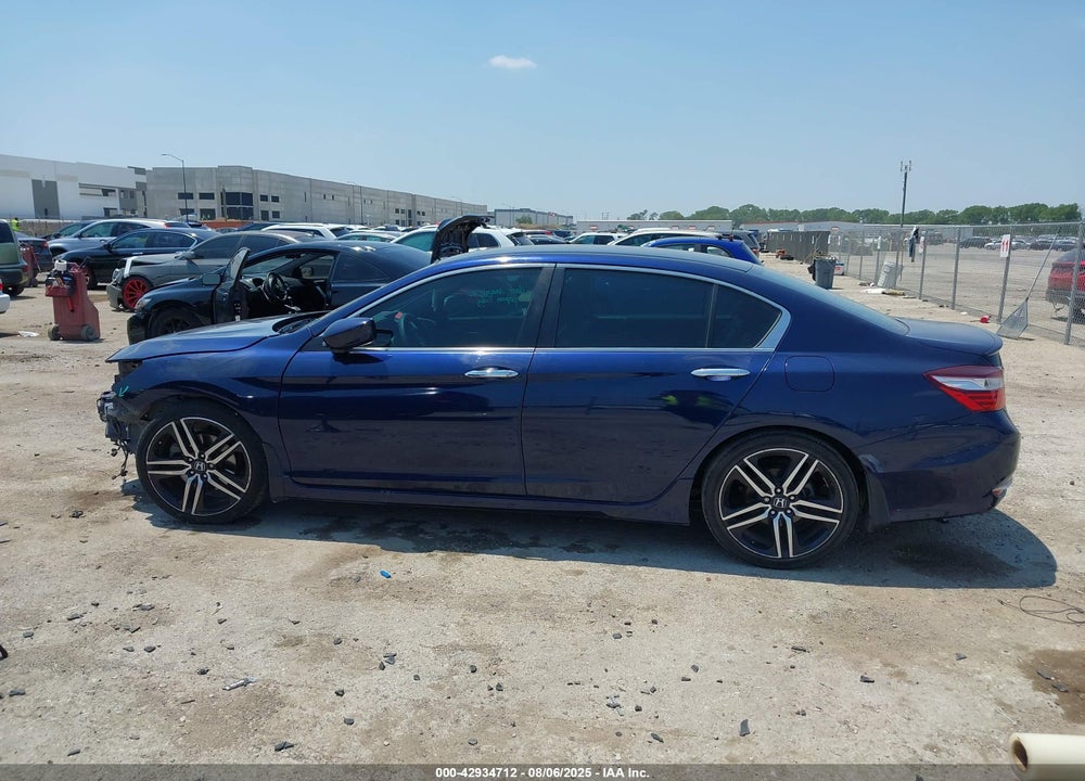 2017 HONDA ACCORD VIN: 1HGCR2F10HA042674