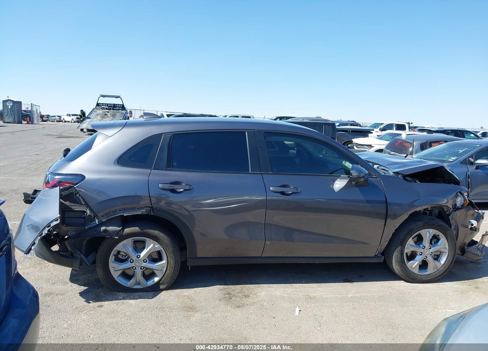 2024 HONDA HR-V 2WD LX VIN: 3CZRZ1H33RM729602