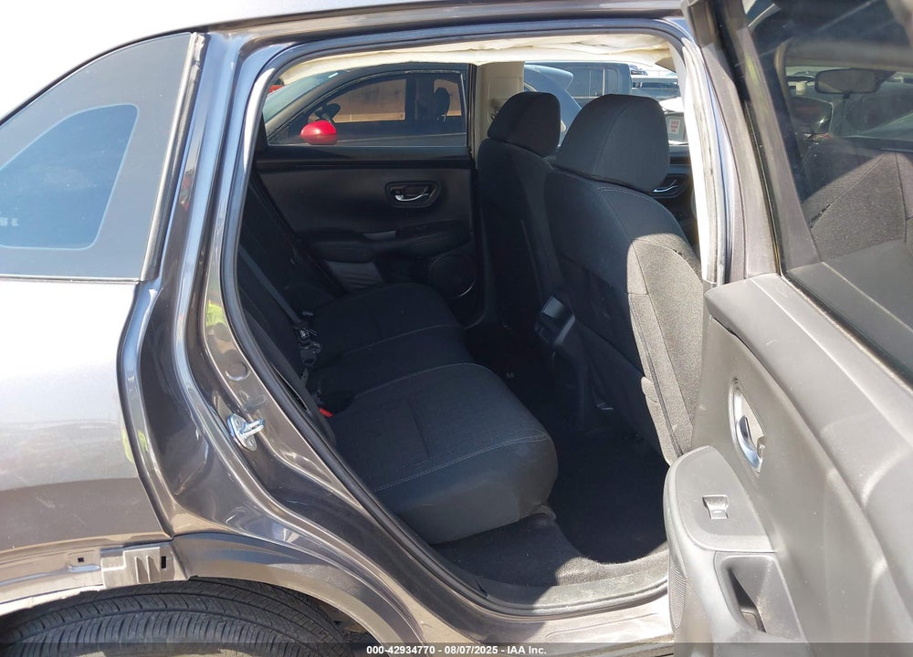 2024 HONDA HR-V 2WD LX VIN: 3CZRZ1H33RM729602