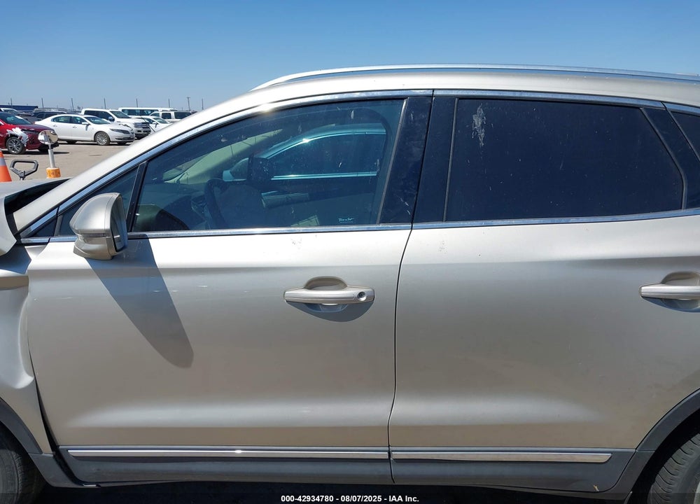 2015 LINCOLN MKC VIN: 5LMCJ1A95FUJ32615