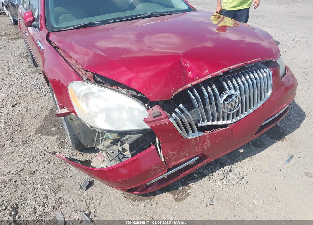 2011 BUICK LUCERNE VIN: 1G4HC5EM1BU150032