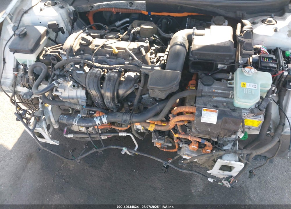 2017 HYUNDAI SONATA HYBRID SE VIN: KMHE24L10HA048613