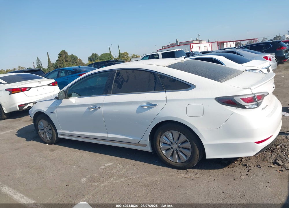 2017 HYUNDAI SONATA HYBRID SE VIN: KMHE24L10HA048613