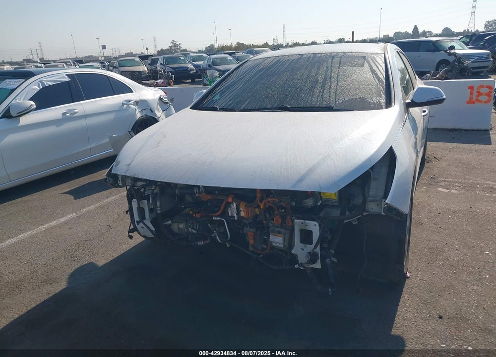 2017 HYUNDAI SONATA HYBRID SE VIN: KMHE24L10HA048613