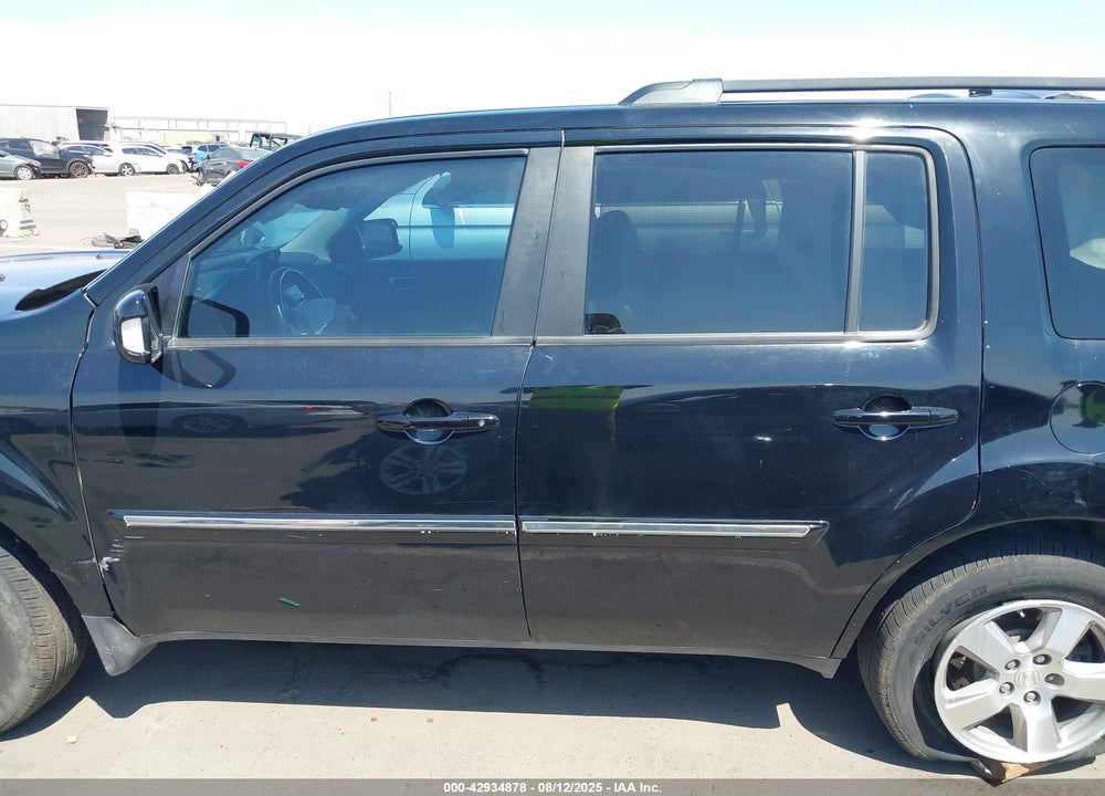 2014 HONDA PILOT VIN: 5FNYF4H90EB013206