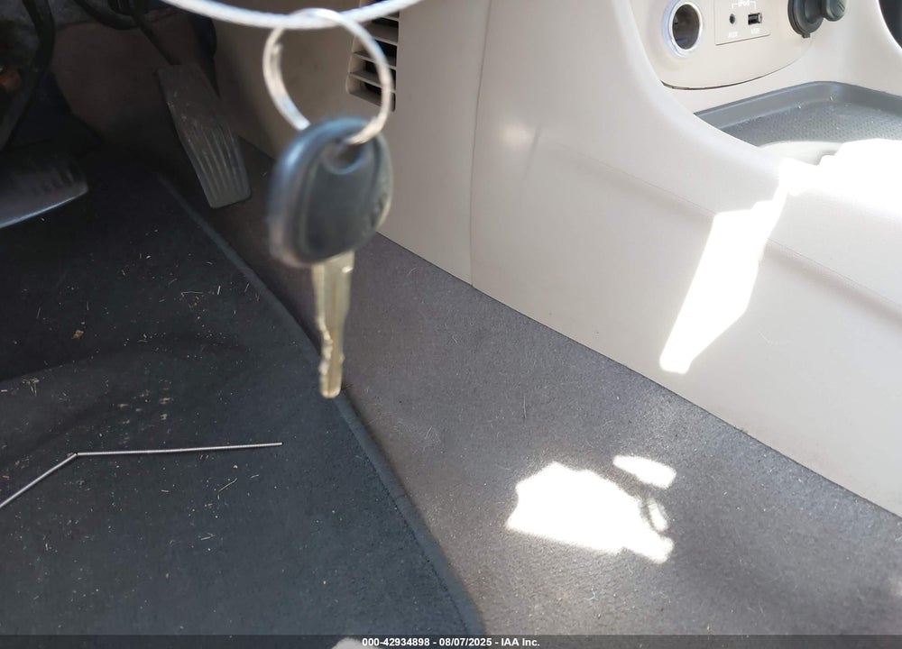 2011 HYUNDAI ACCENT GLS VIN: KMHCN4AC0BU573227
