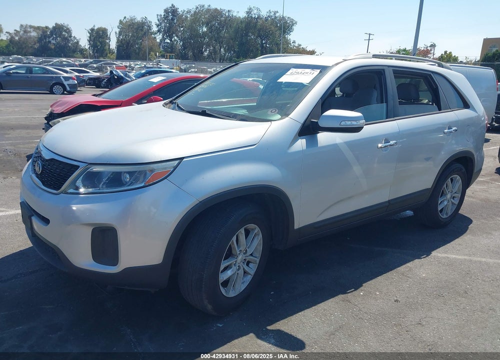 2015 KIA SORENTO LX V6 VIN: 5XYKT4A79FG600246