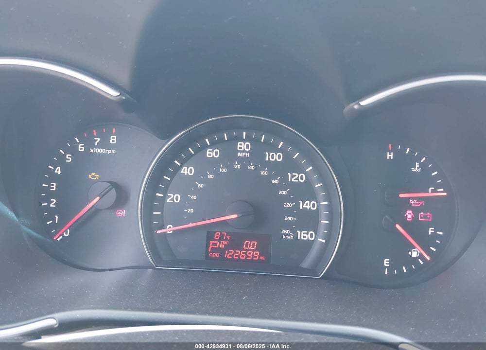 2015 KIA SORENTO LX V6 VIN: 5XYKT4A79FG600246