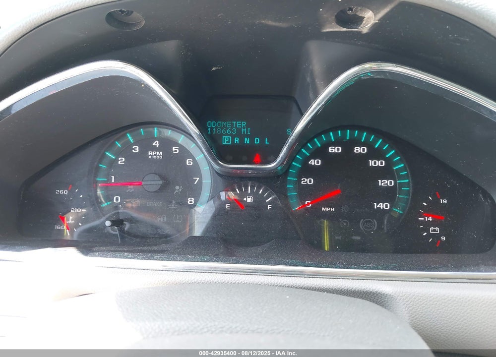 2015 CHEVROLET TRAVERSE LS VIN: 1GNKRFED8FJ249203