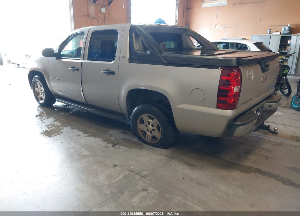 2007 CHEVROLET AVALANCHE 1500 LS VIN: 3GNEC12J77G116754