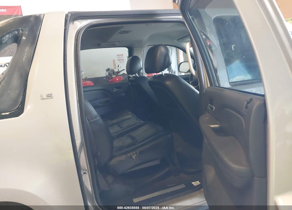 2007 CHEVROLET AVALANCHE 1500 LS VIN: 3GNEC12J77G116754