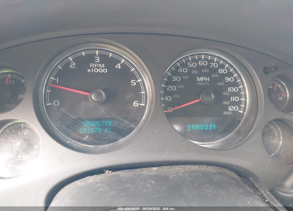 2007 CHEVROLET AVALANCHE 1500 LS VIN: 3GNEC12J77G116754
