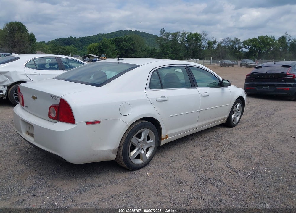 2011 CHEVROLET MALIBU VIN: 1G1ZB5E16BF210529