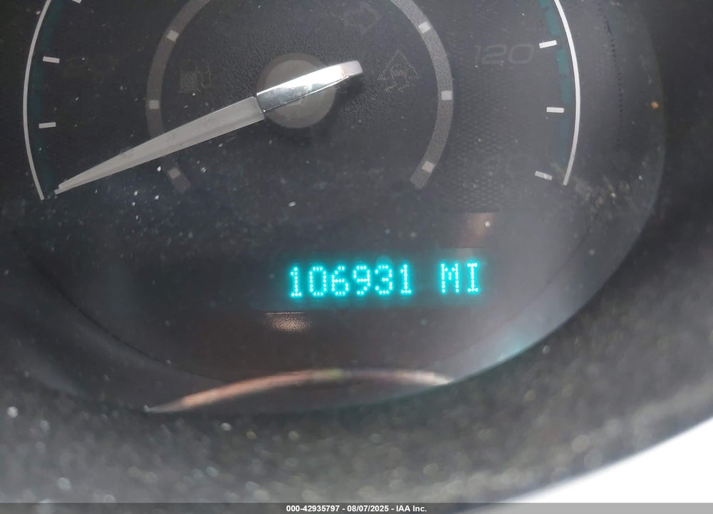 2011 CHEVROLET MALIBU VIN: 1G1ZB5E16BF210529