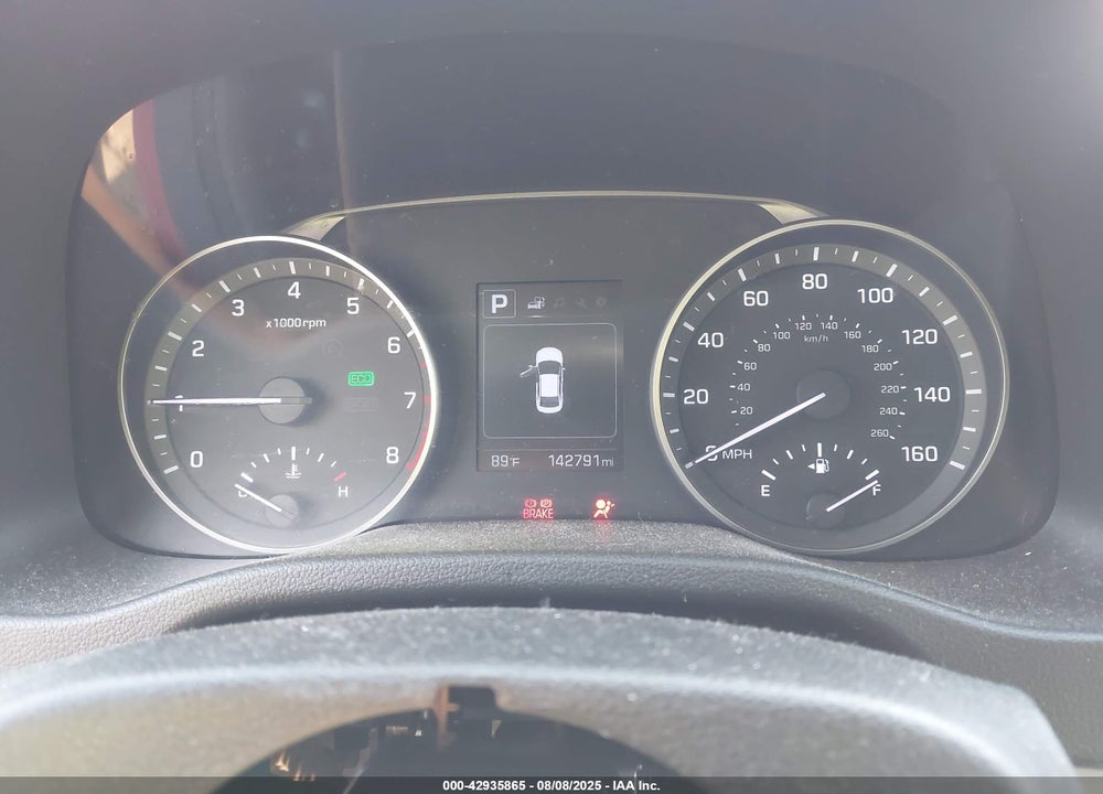 2018 HYUNDAI ELANTRA VIN: 5NPD84LF9JH270091