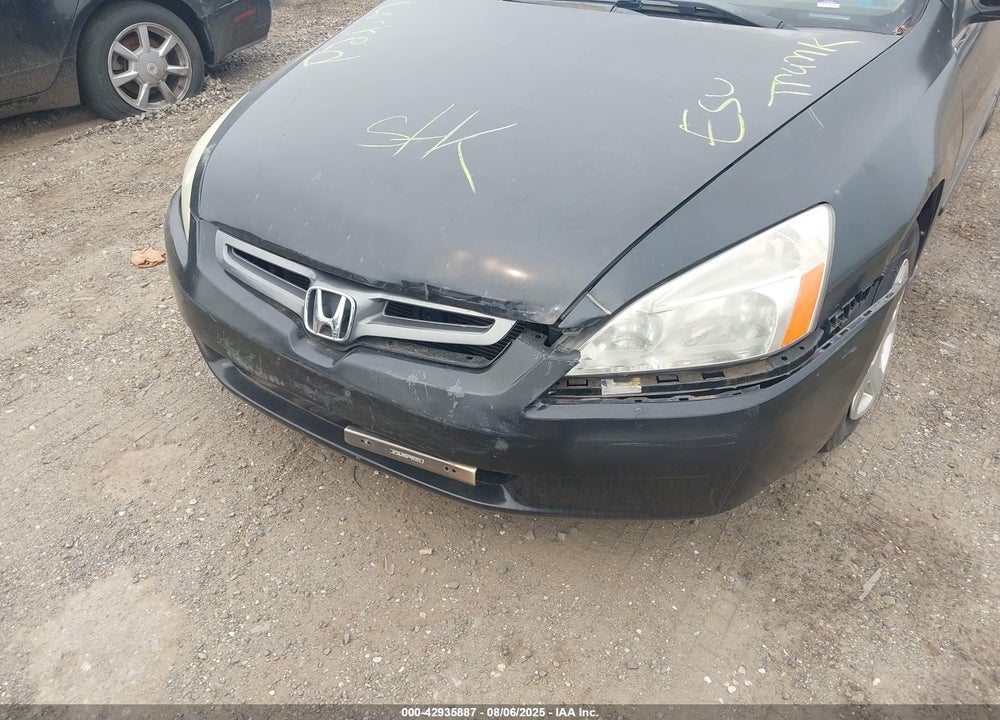 2005 HONDA ACCORD LX VIN: 1HGCM56405A044933
