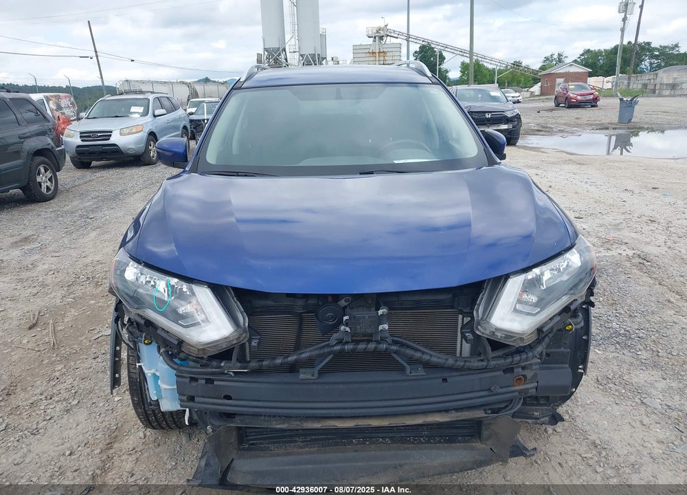 2018 NISSAN ROGUE VIN: JN8AT2MV4JW326500