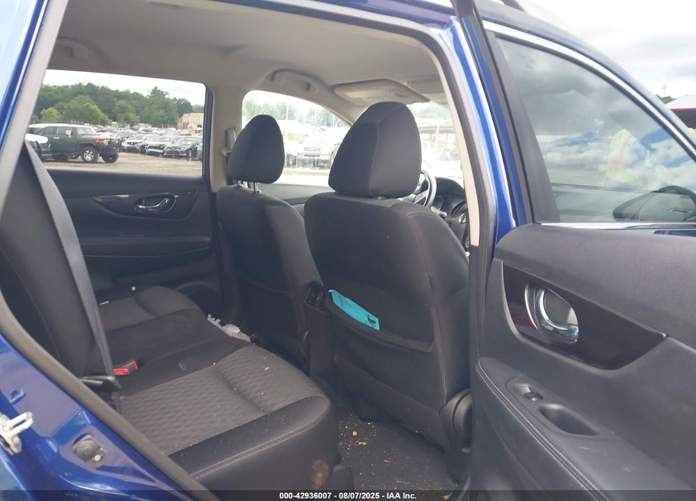 2018 NISSAN ROGUE VIN: JN8AT2MV4JW326500
