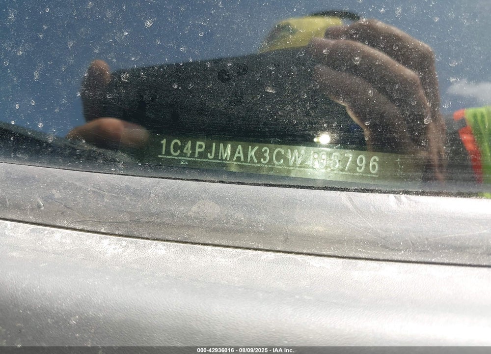 2012 JEEP LIBERTY VIN: 1C4PJMAK3CW105796