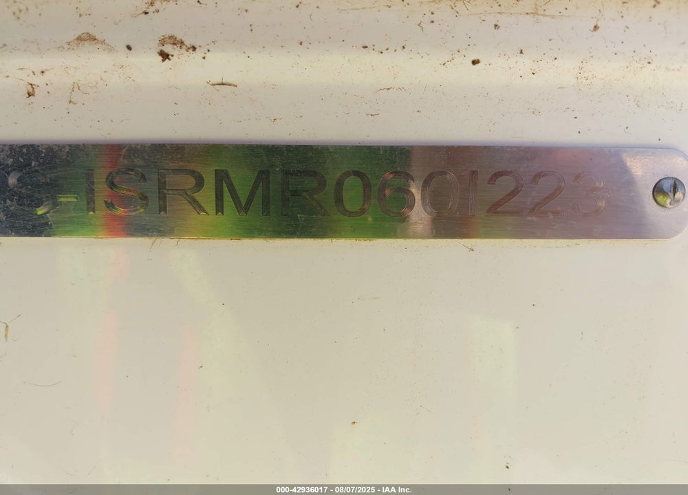 2023 MOOMBA OTHER VIN: ISRMR060I223