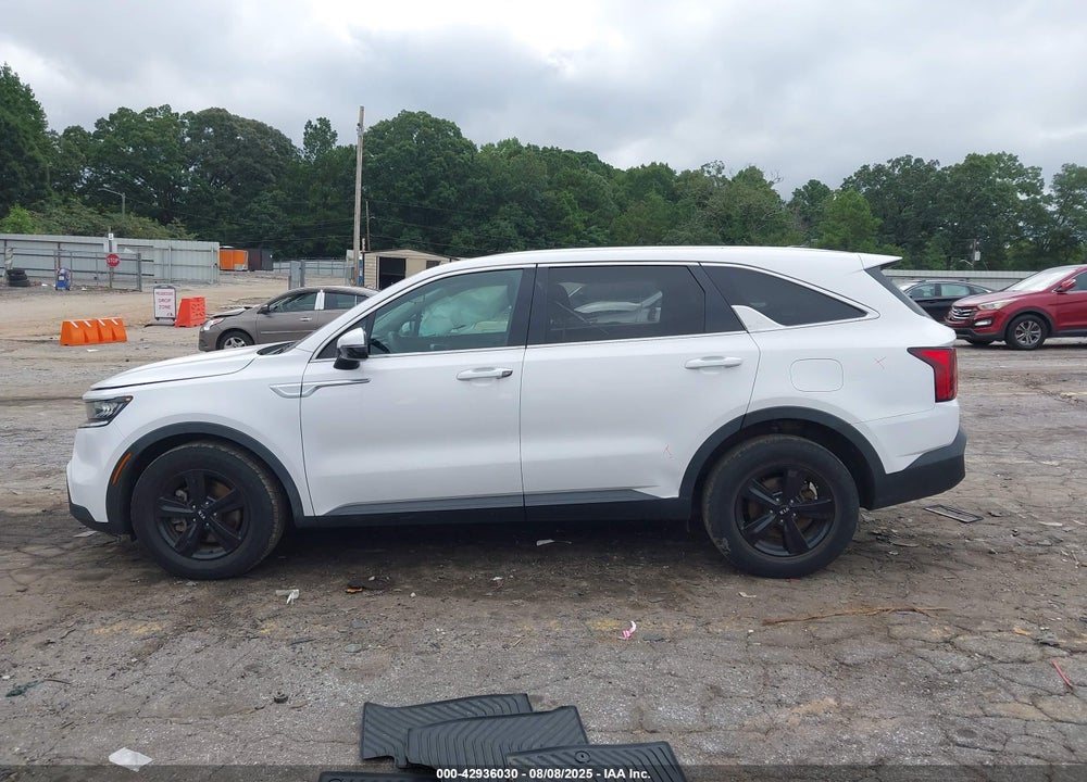 2021 KIA SORENTO VIN: 5XYRG4LC2MG039981