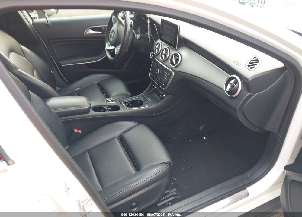 2017 MERCEDES-BENZ GLA 250 4MATIC VIN: WDCTG4GB8HJ356980
