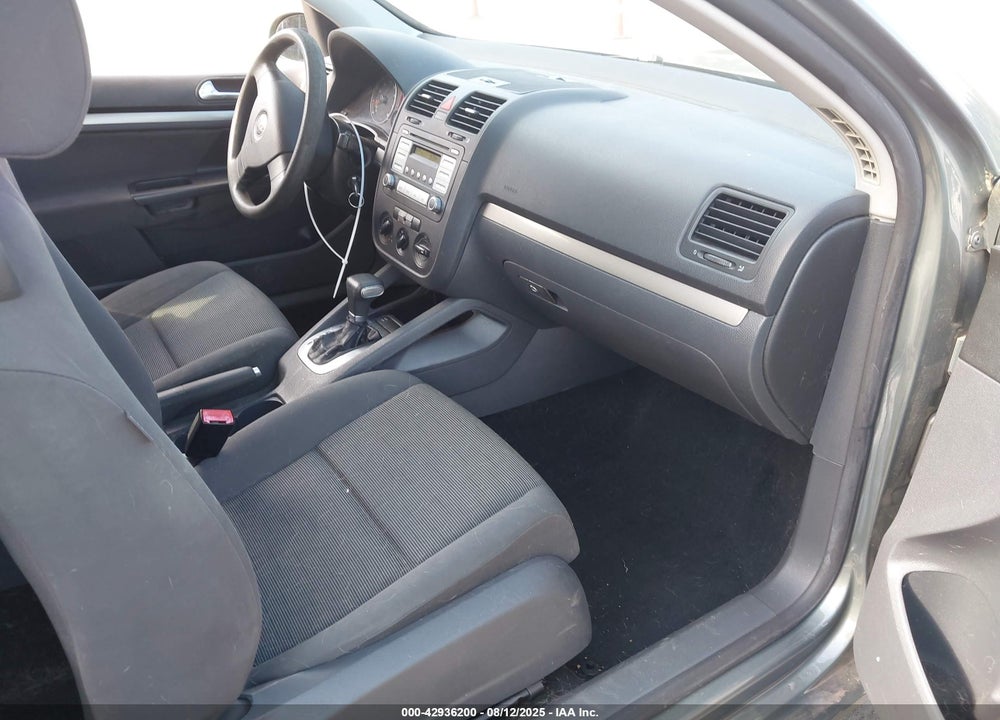 2007 VOLKSWAGEN RABBIT VIN: WVWBR71K27W247275