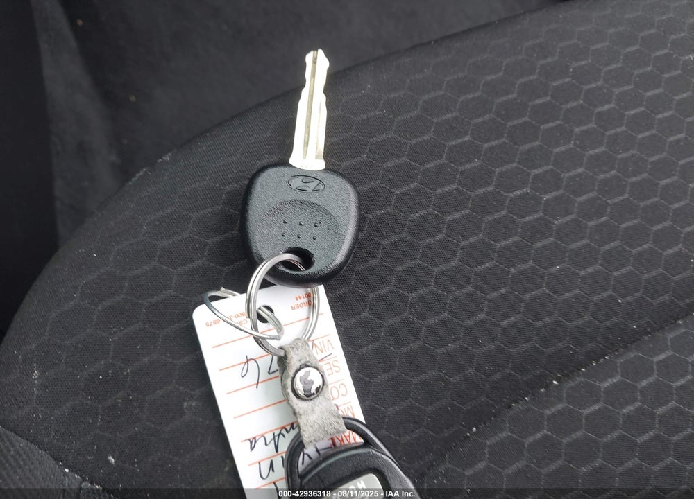 2019 HYUNDAI ELANTRA SEL VIN: 5NPD84LF7KH417476