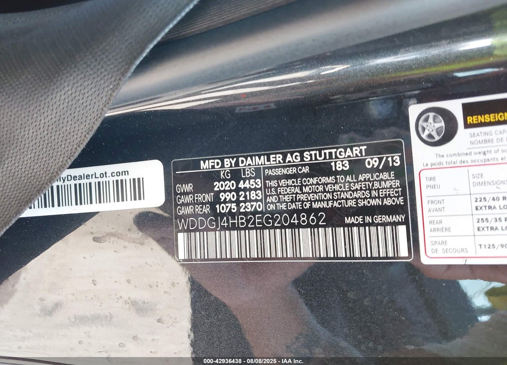 2014 MERCEDES-BENZ C CLASS VIN: WDDGJ4HB2EG204862