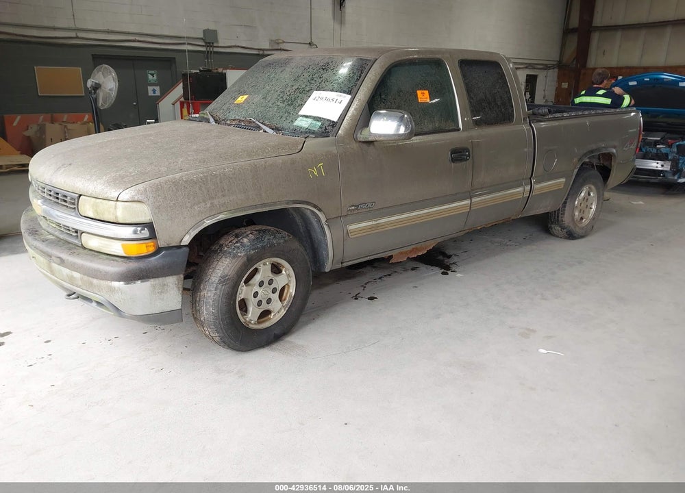 2001 CHEVROLET SILVERADO 1500 LS VIN: 1GCEK19V41E261494