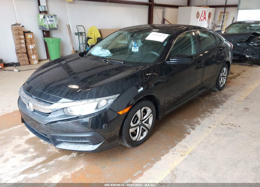 2018 HONDA CIVIC VIN: 2HGFC2F58JH562615