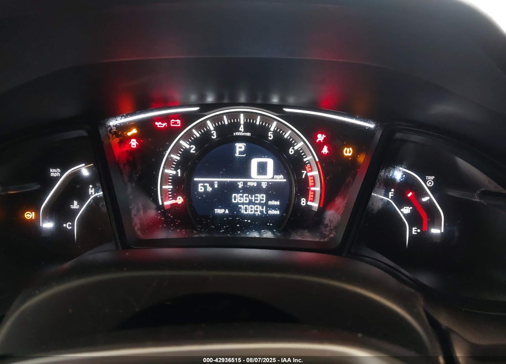 2018 HONDA CIVIC VIN: 2HGFC2F58JH562615