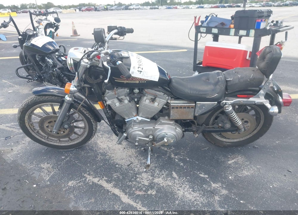 1997 HARLEY-DAVIDSON XL883 HUGGER VIN: 1HD4CEM11VY224491