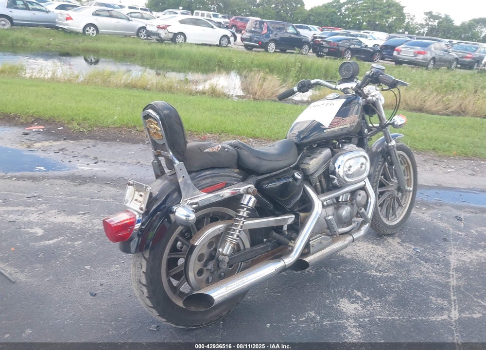 1997 HARLEY-DAVIDSON XL883 HUGGER VIN: 1HD4CEM11VY224491