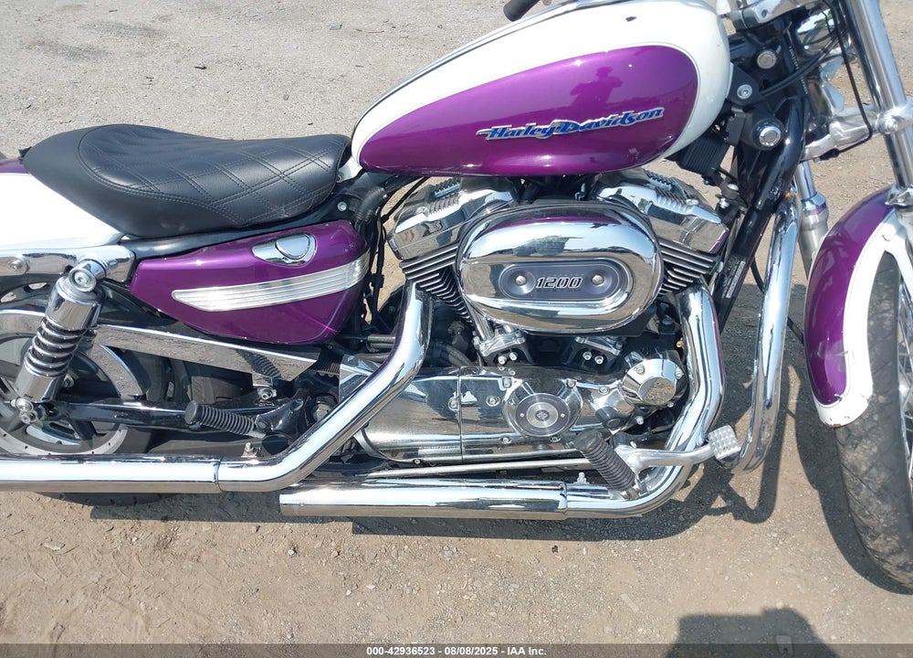 2005 HARLEY-DAVIDSON XL1200 C VIN: 1HD1CGP105K467500