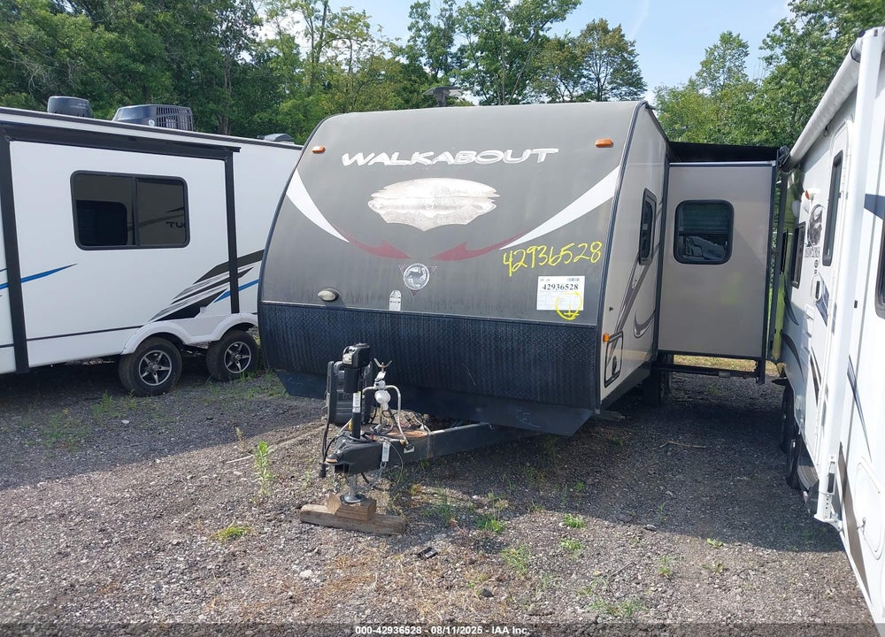 2014 OTHER OTHER VIN: 1SE200M27EN000732