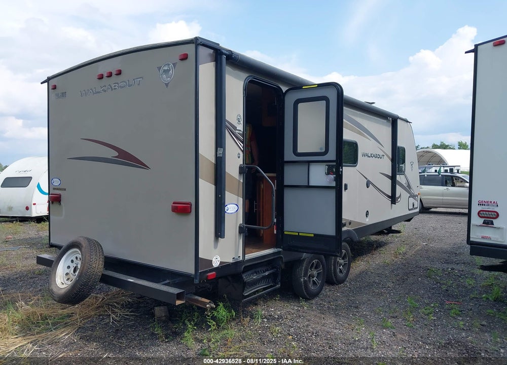 2014 OTHER OTHER VIN: 1SE200M27EN000732