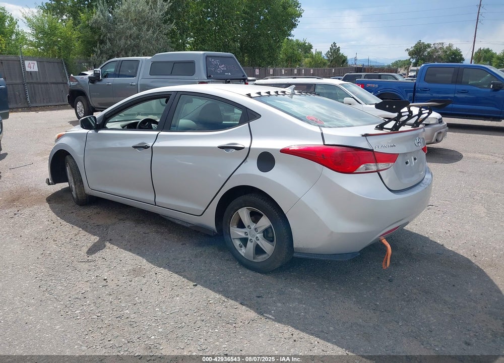 2012 HYUNDAI ELANTRA VIN: KMHDH4AE9CU245092