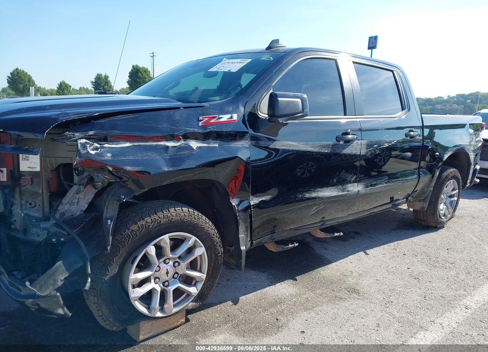 2024 CHEVROLET SILVERADO 1500 VIN: 2GCUDEED8R1135730
