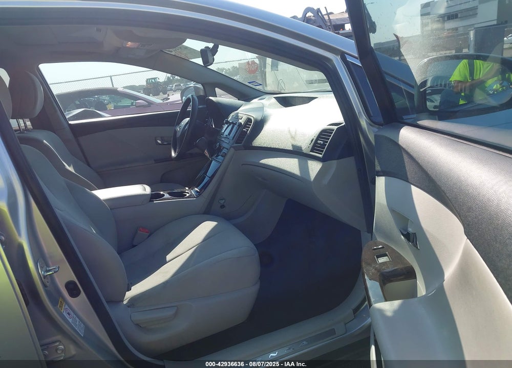 2010 TOYOTA VENZA VIN: 4T3ZA3BBXAU033850