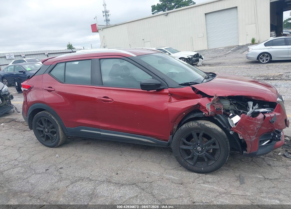 2020 NISSAN KICKS SR XTRONIC CVT VIN: 3N1CP5DV5LL568105