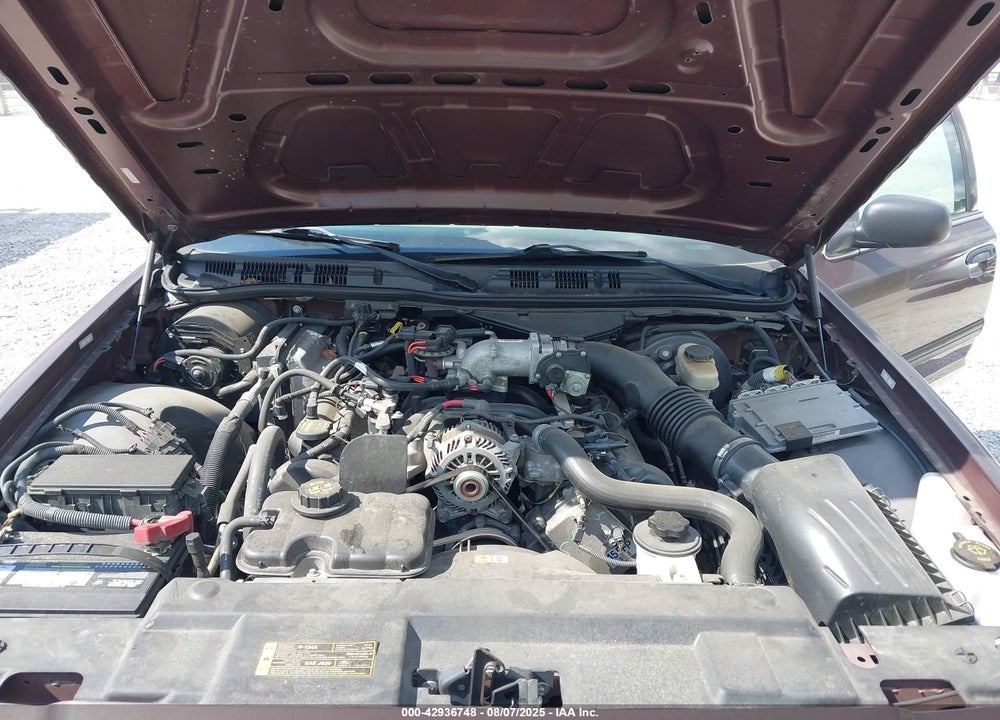 2009 FORD CROWN VICTORIA VIN: 2FAHP71V59X144052